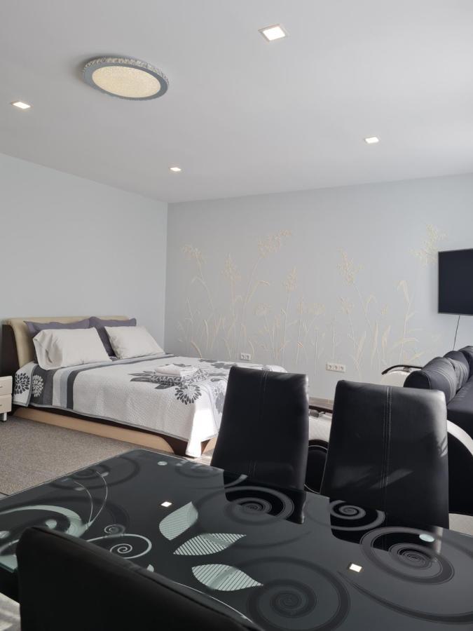 קלייפדה Birutes Apartamentai מראה חיצוני תמונה